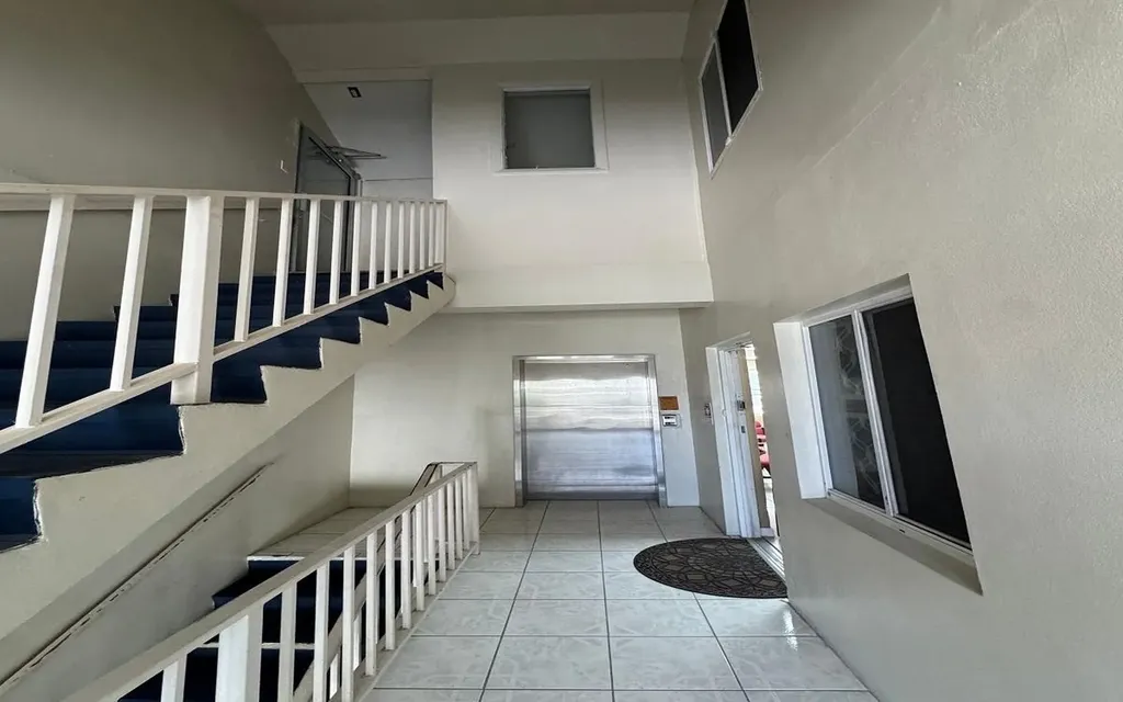 Centerville Professional Plaza New Providence Paradise Island BS