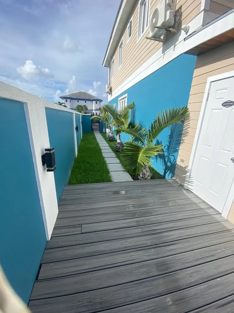 Marlin Road New Providence Paradise Island BS