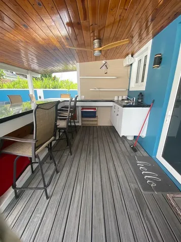 Marlin Road New Providence Paradise Island BS