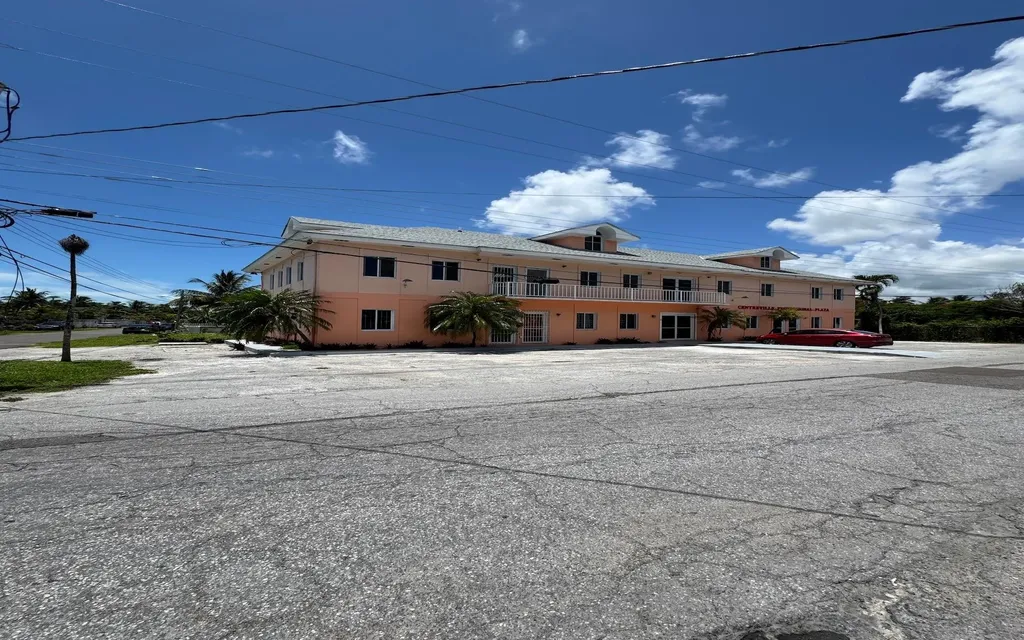Centerville Professional Plaza New Providence Paradise Island BS