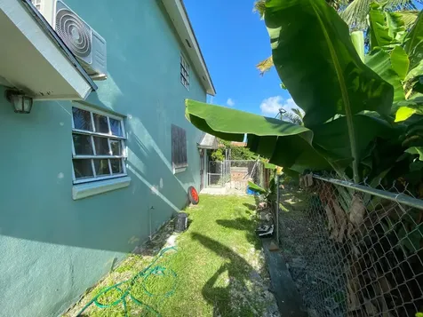 Johnson Terrace 3 New Providence Paradise Island BS
