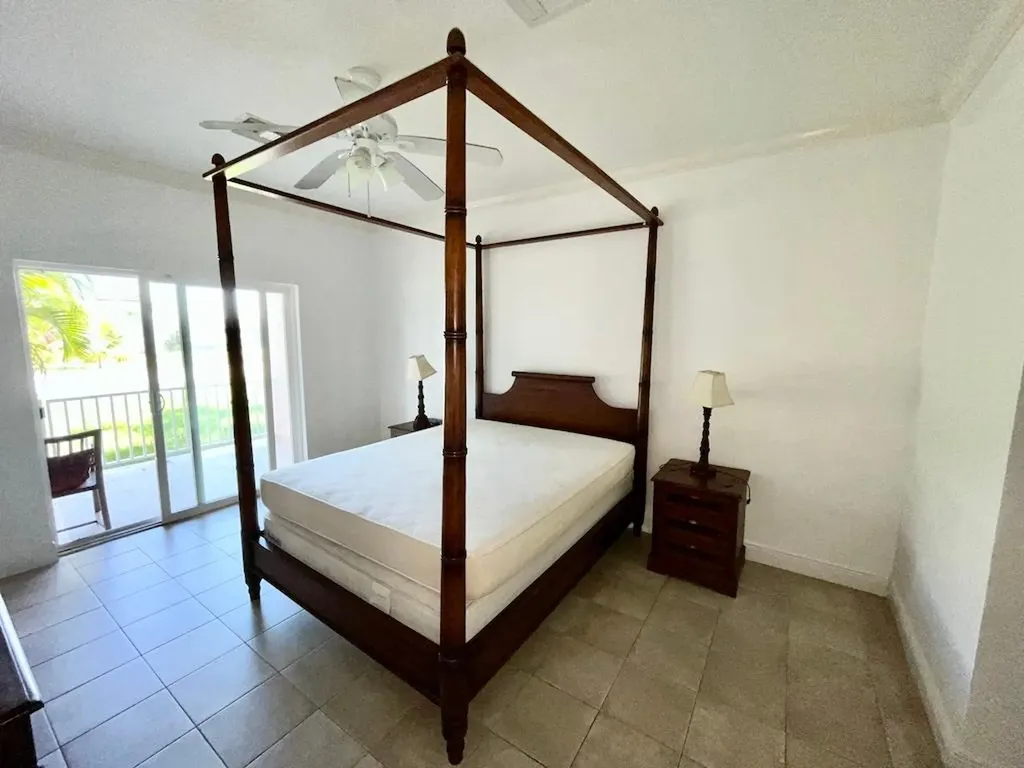 Blue Marina Condominum Grand Bahama Freeport BS