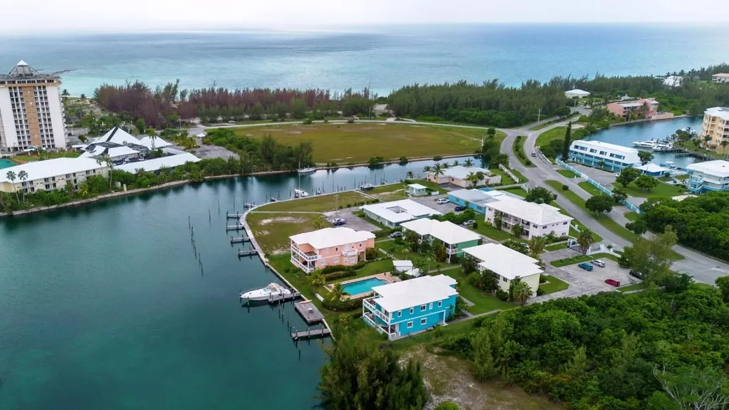 Blue Marina Condominum Grand Bahama Freeport BS