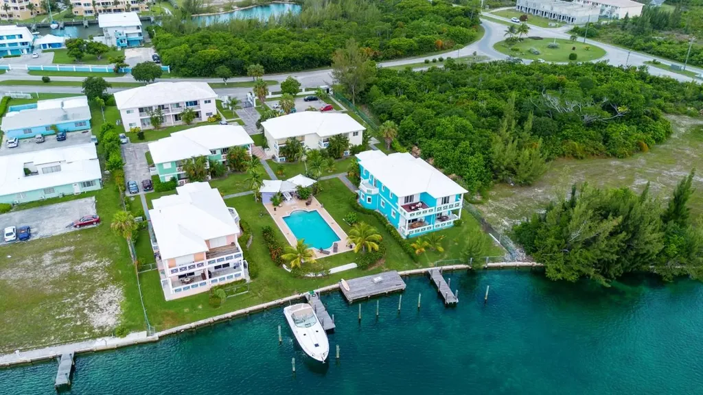 Blue Marina Condominum Grand Bahama Freeport BS