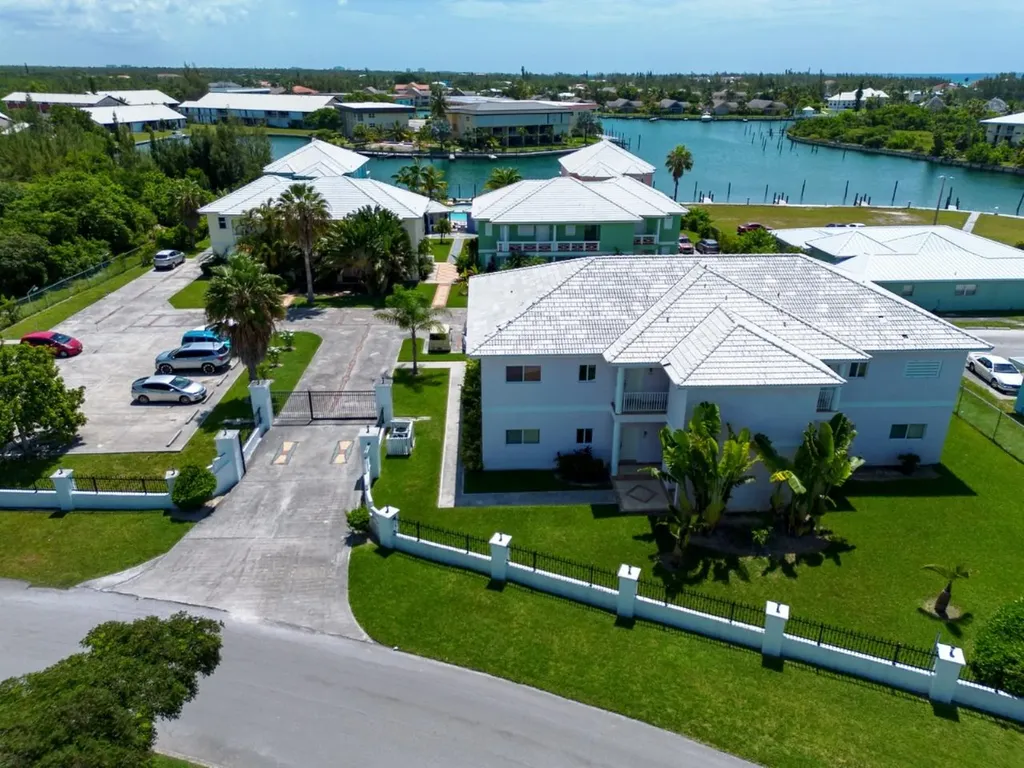 Blue Marina Condominum Grand Bahama Freeport BS