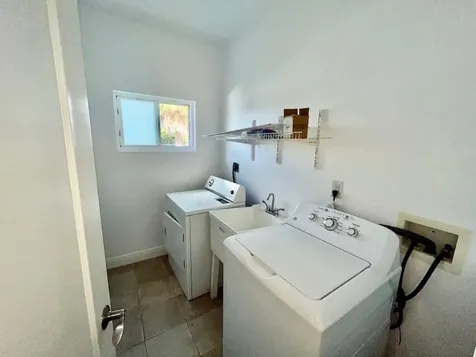 Blue Marina Condominum Grand Bahama Freeport BS