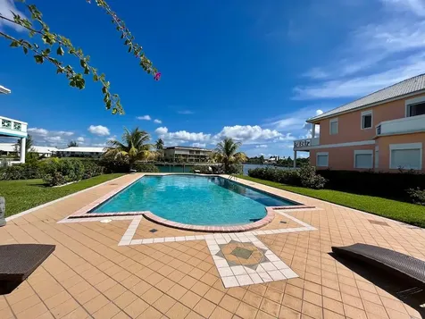 Blue Marina Condominum Grand Bahama Freeport BS