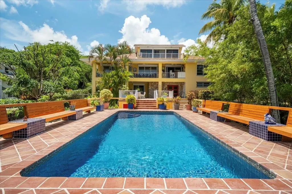 Eastern Road New Providence Paradise Island BS