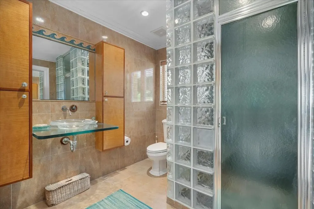 Eastern Road New Providence Paradise Island BS