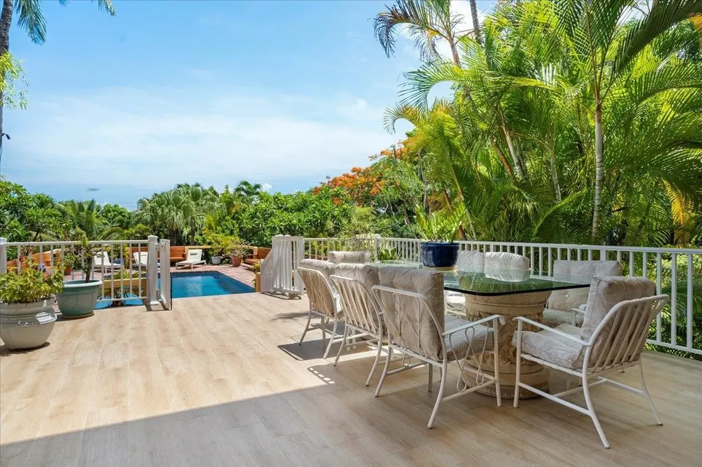 Eastern Road New Providence Paradise Island BS