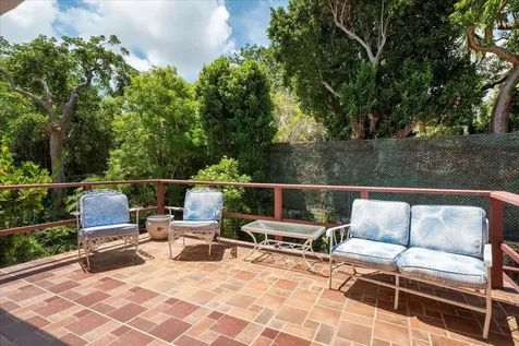 Eastern Road New Providence Paradise Island BS