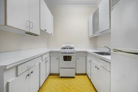 Eastern Road New Providence Paradise Island BS