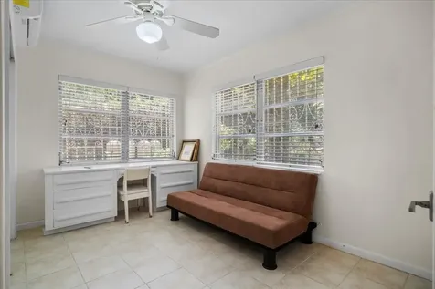 Eastern Road New Providence Paradise Island BS