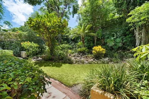 Eastern Road New Providence Paradise Island BS