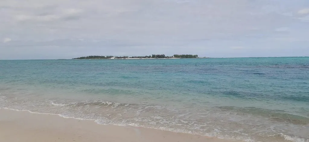 Vista Marina, Cable Beach 13 New Providence Paradise Island BS