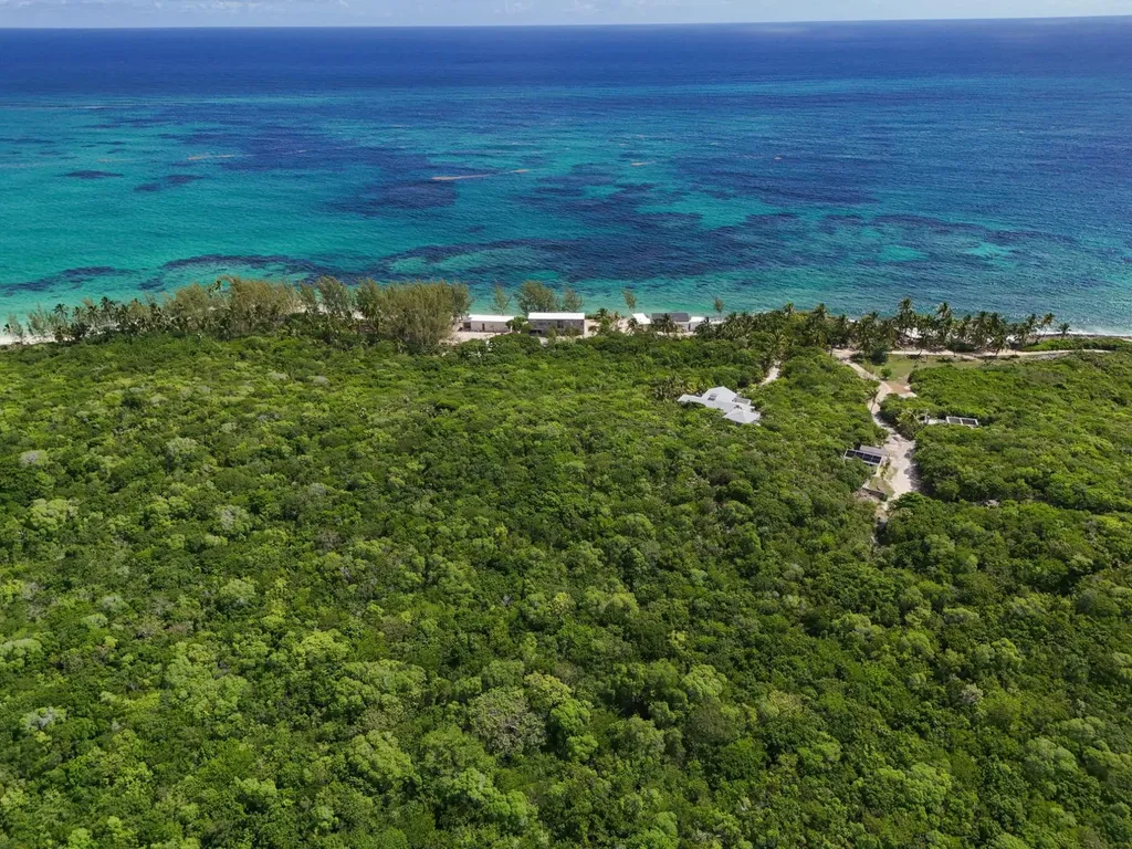 Banks Road Lot D Eleuthera BS