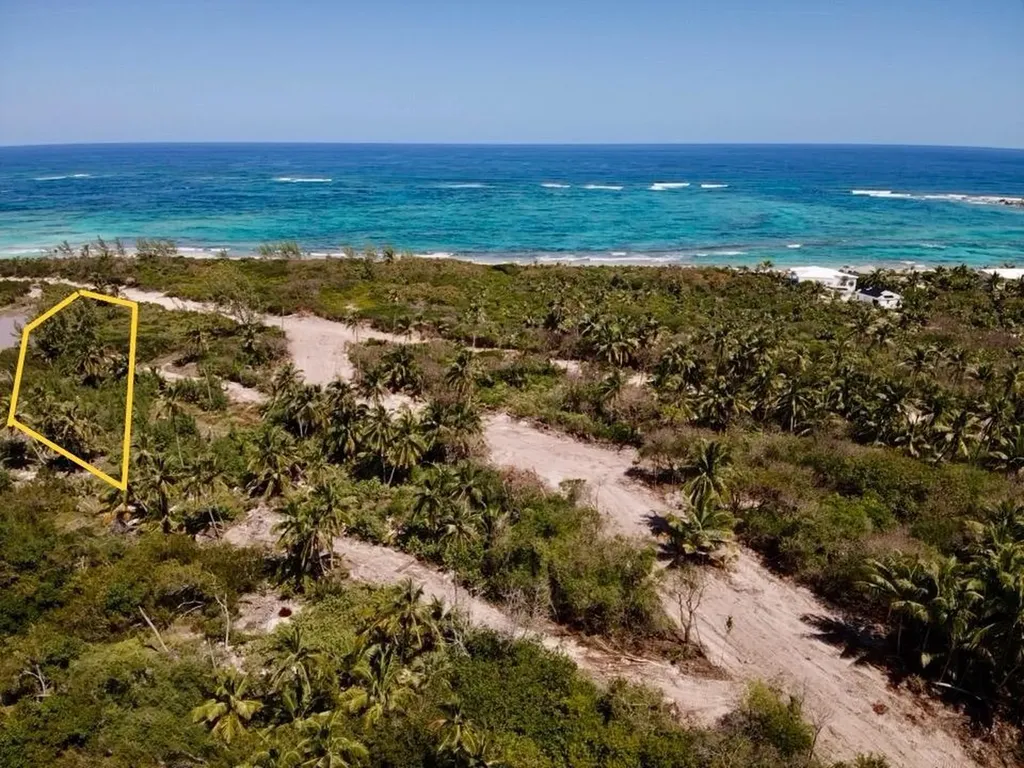 Double Bay Lake Lot# 2b Eleuthera BS
