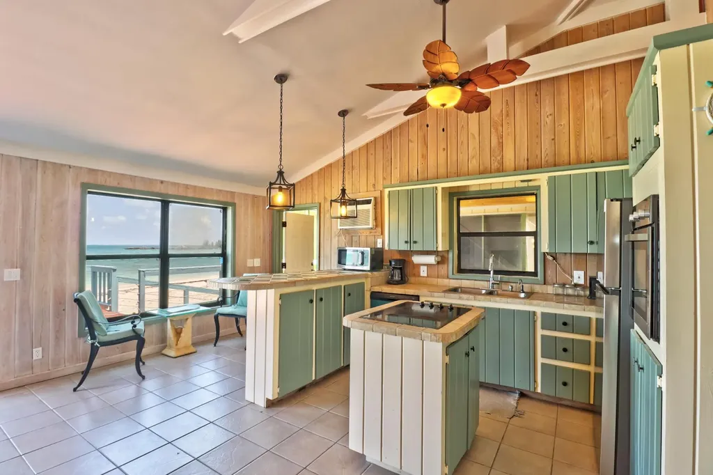 King Neptune Drive 232 Abaco BS