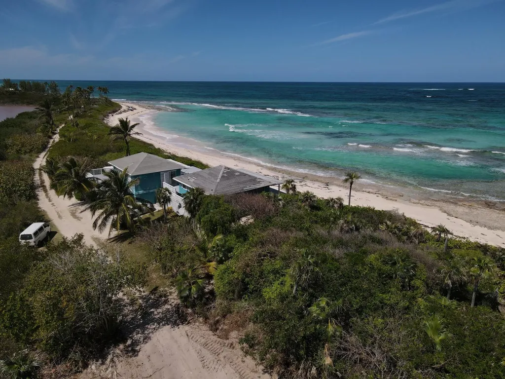 Double Bay Lake Lot 2c Eleuthera BS