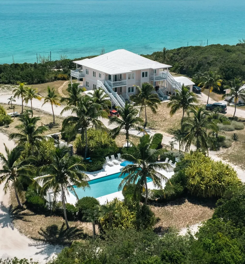 James Cistern Eleuthera BS