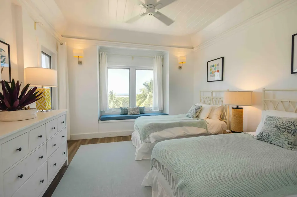 James Cistern Eleuthera BS