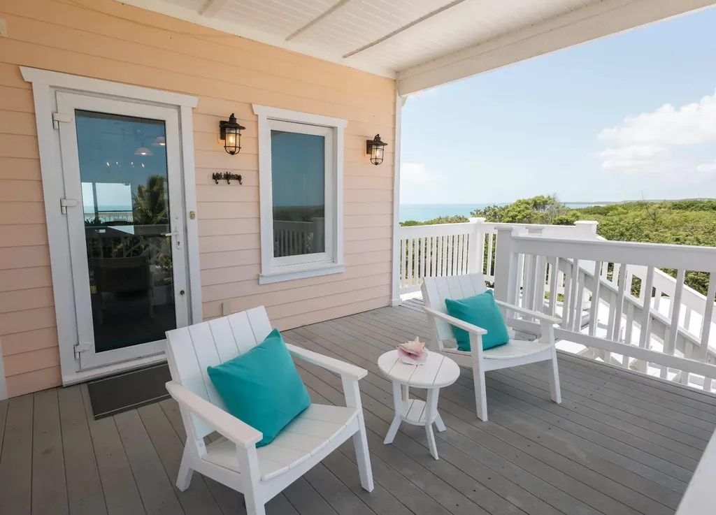 James Cistern Eleuthera BS