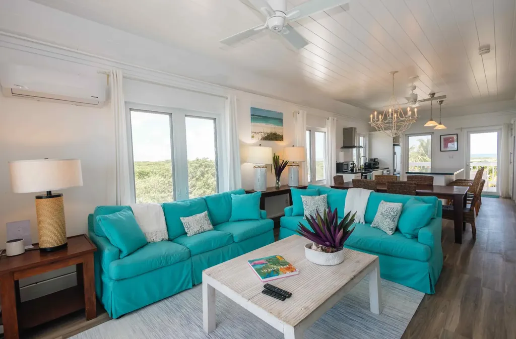 James Cistern Eleuthera BS