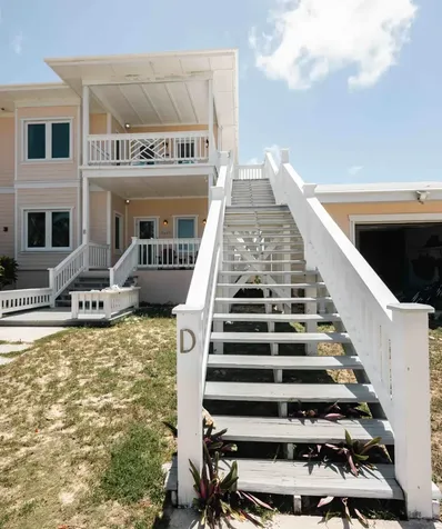 James Cistern Eleuthera BS