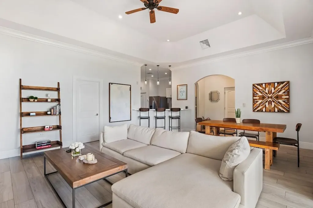 Caves Heights New Providence Paradise Island BS