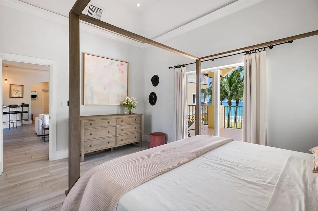 Caves Heights New Providence Paradise Island BS