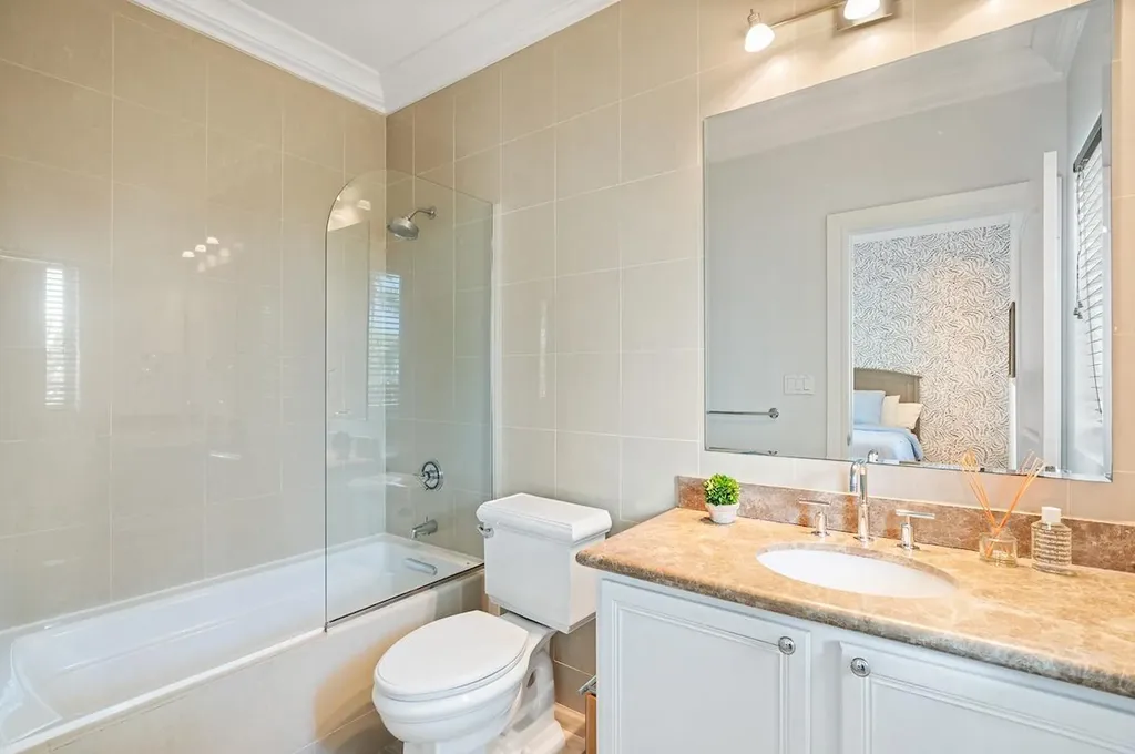 Caves Heights New Providence Paradise Island BS