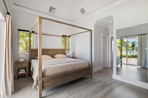 Caves Heights New Providence Paradise Island BS