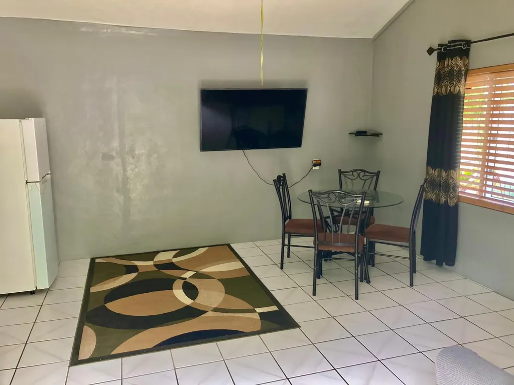 Oceanview Triplex Gov Har Eleuthera BS