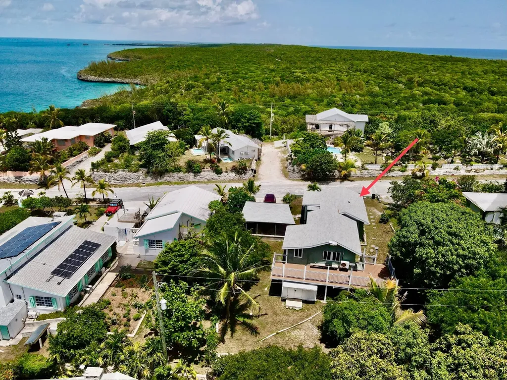 Oceanview Triplex Gov Har Eleuthera BS