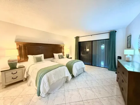 Silver Point Condominiums Grand Bahama Freeport BS