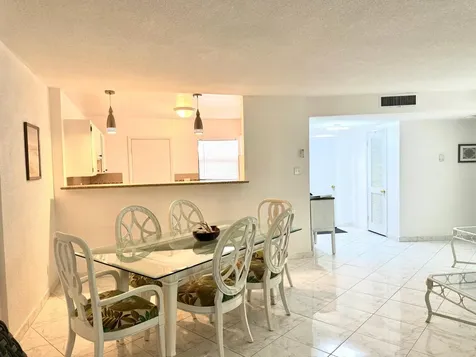 Silver Point Condominiums Grand Bahama Freeport BS
