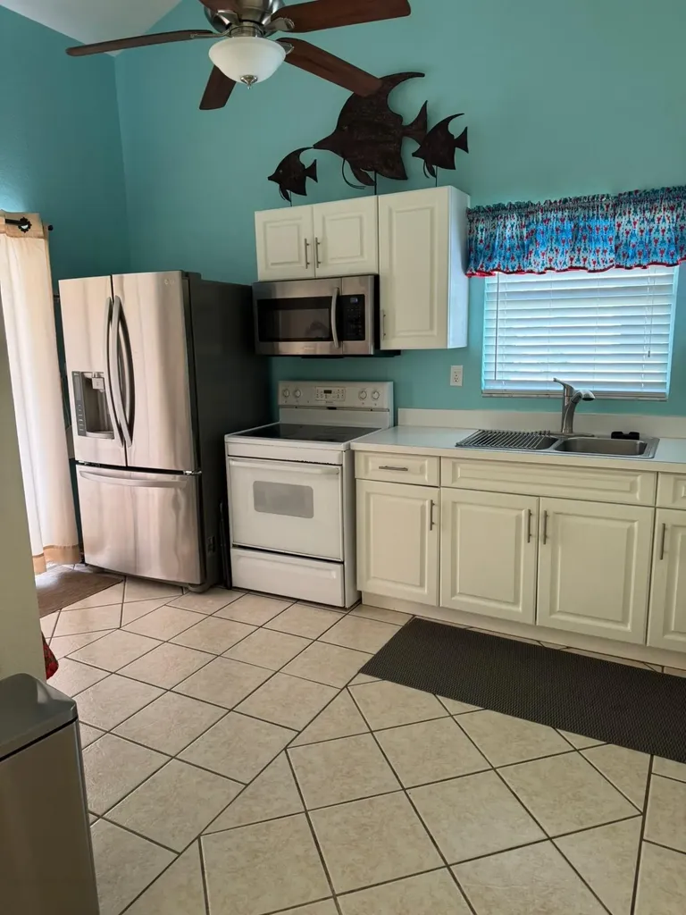 Bimini Cove Bimini BS