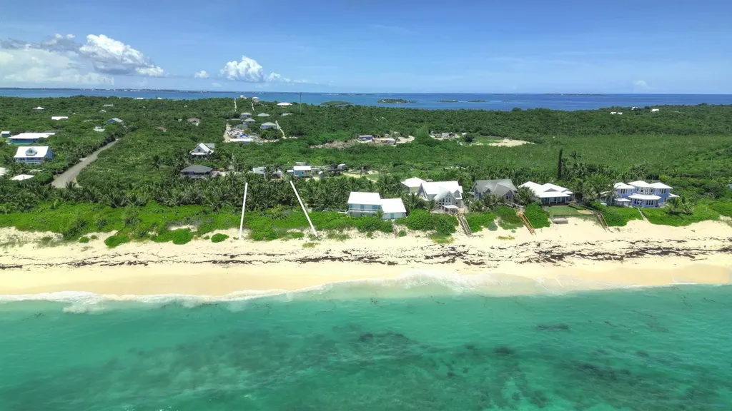 Queens Highway, Elbow Cay Abaco BS