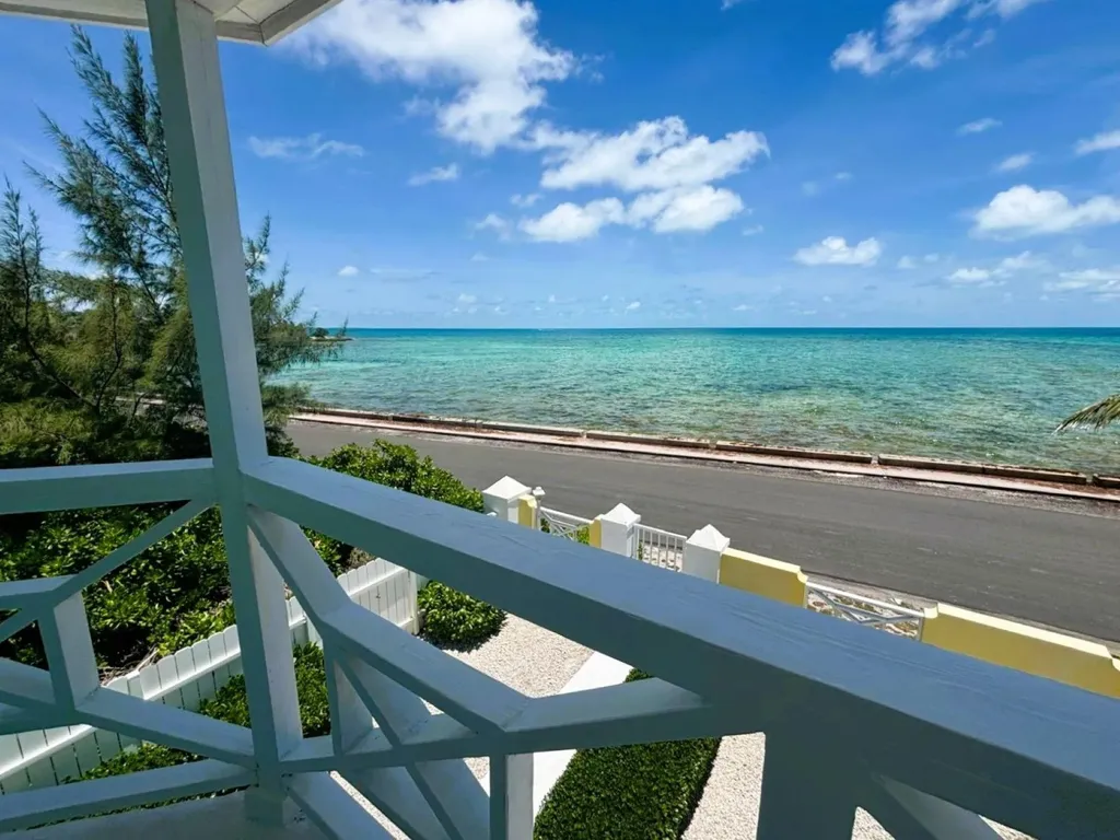 Sunrise Shores New Providence Paradise Island BS