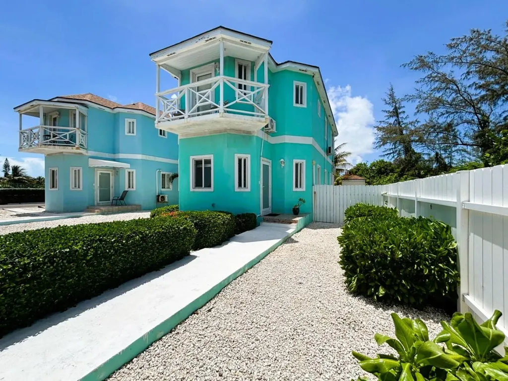 Sunrise Shores New Providence Paradise Island BS