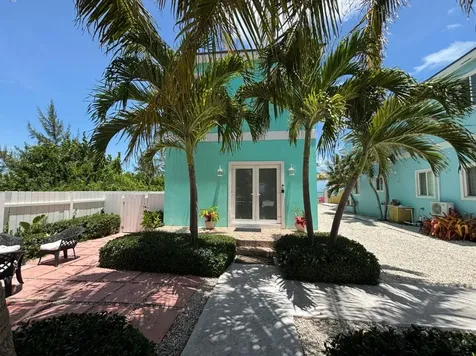 Sunrise Shores New Providence Paradise Island BS