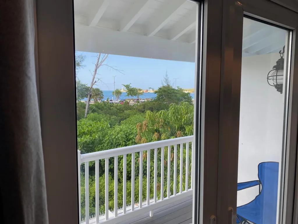 Marine Drive, Vista Marin 14 New Providence Paradise Island BS