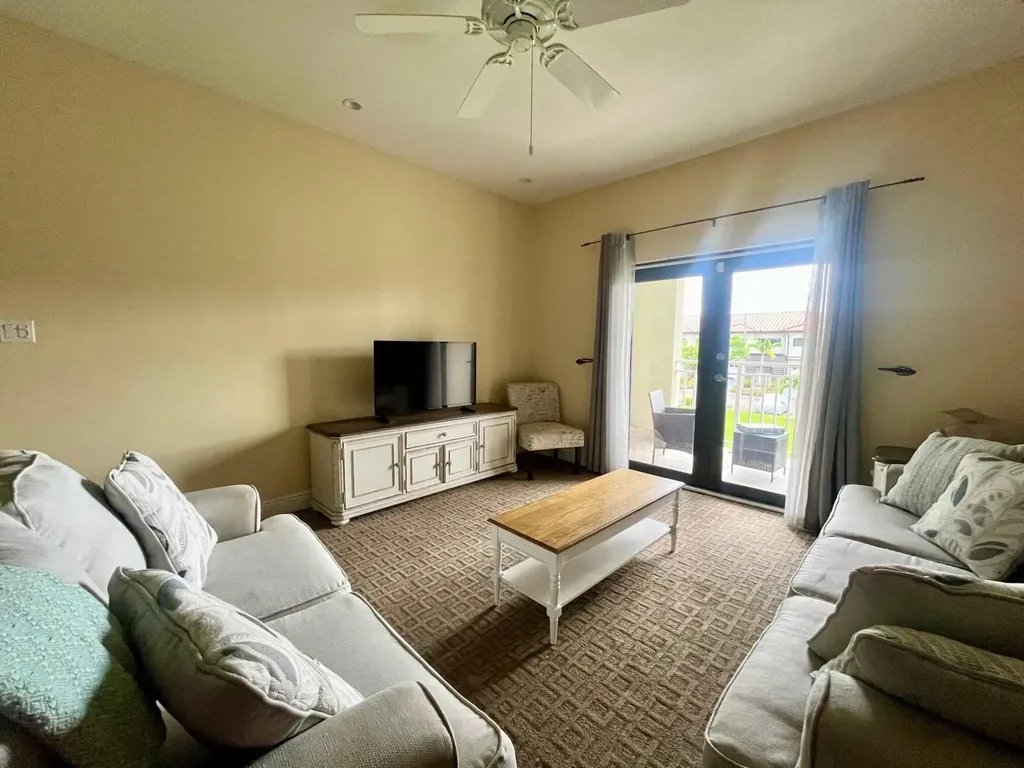 Venetian West Rental New Providence Paradise Island BS