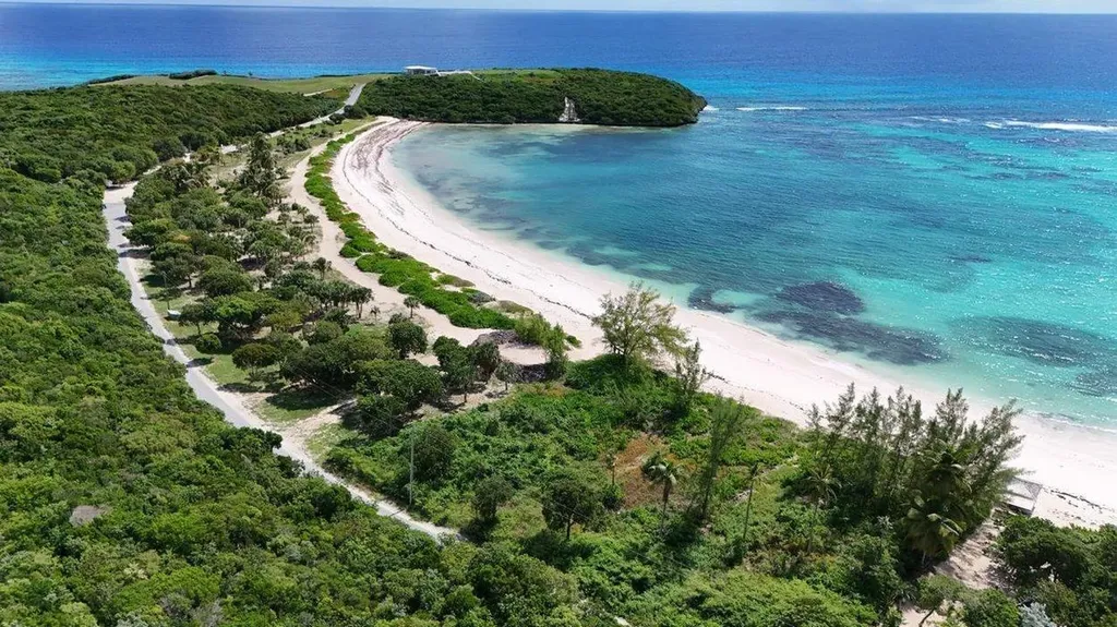 Jack's Bay Beach Lot 2 Eleuthera BS