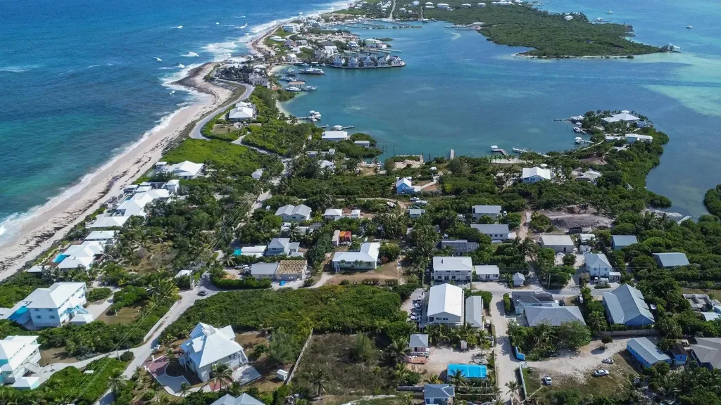 Centerline Rd, Elbow Cay Abaco BS