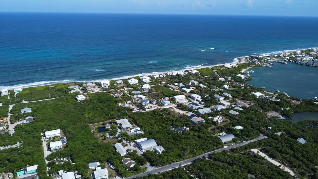 Centerline Rd, Elbow Cay Abaco BS