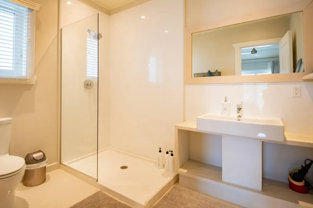 Anchor Point Unit 1 Eleuthera BS