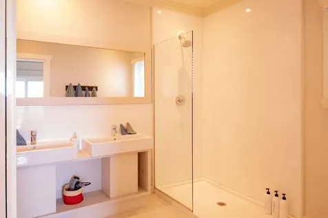 Anchor Point Unit 1 Eleuthera BS