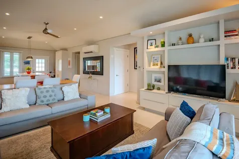 Anchor Point Unit 1 Eleuthera BS