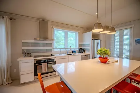 Anchor Point Unit 1 Eleuthera BS